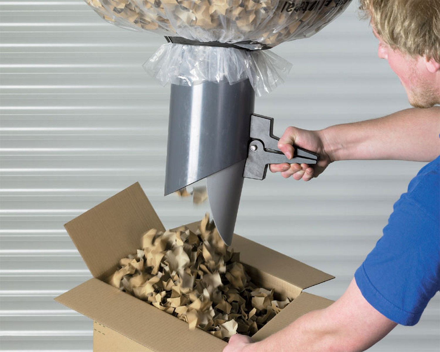 PAPERFILL Papier-Verpackungschips Polster- Papierchips 100% recycling 400 Liter