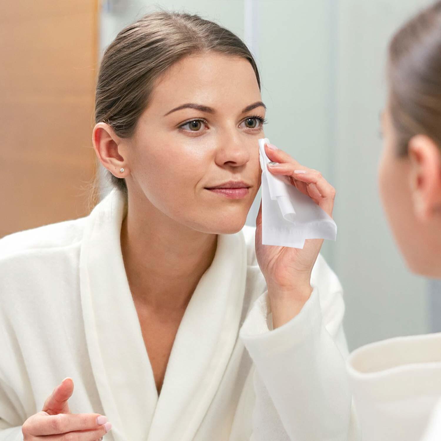 Kosmetikt�cher 100% Zellstoff 3-lagig in Spenderbox wei�, 60 Stk.